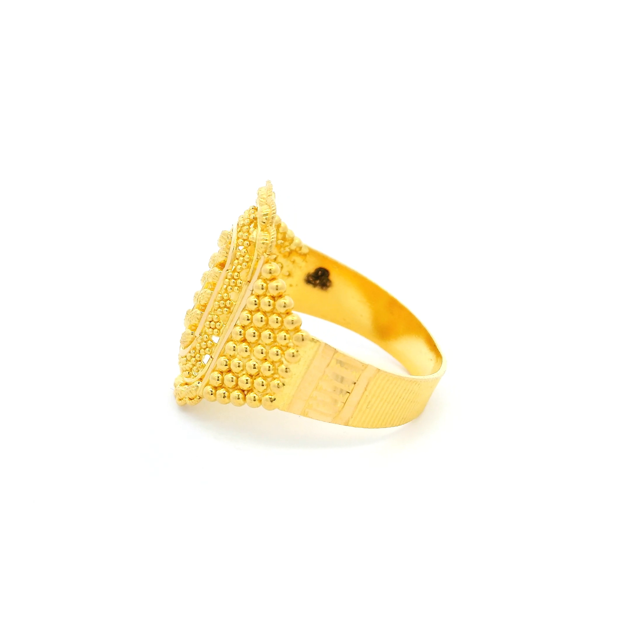 22ct Yellow Gold Ladies Ring with Filigree Design – Elegant and Timeless | Size O 1/2