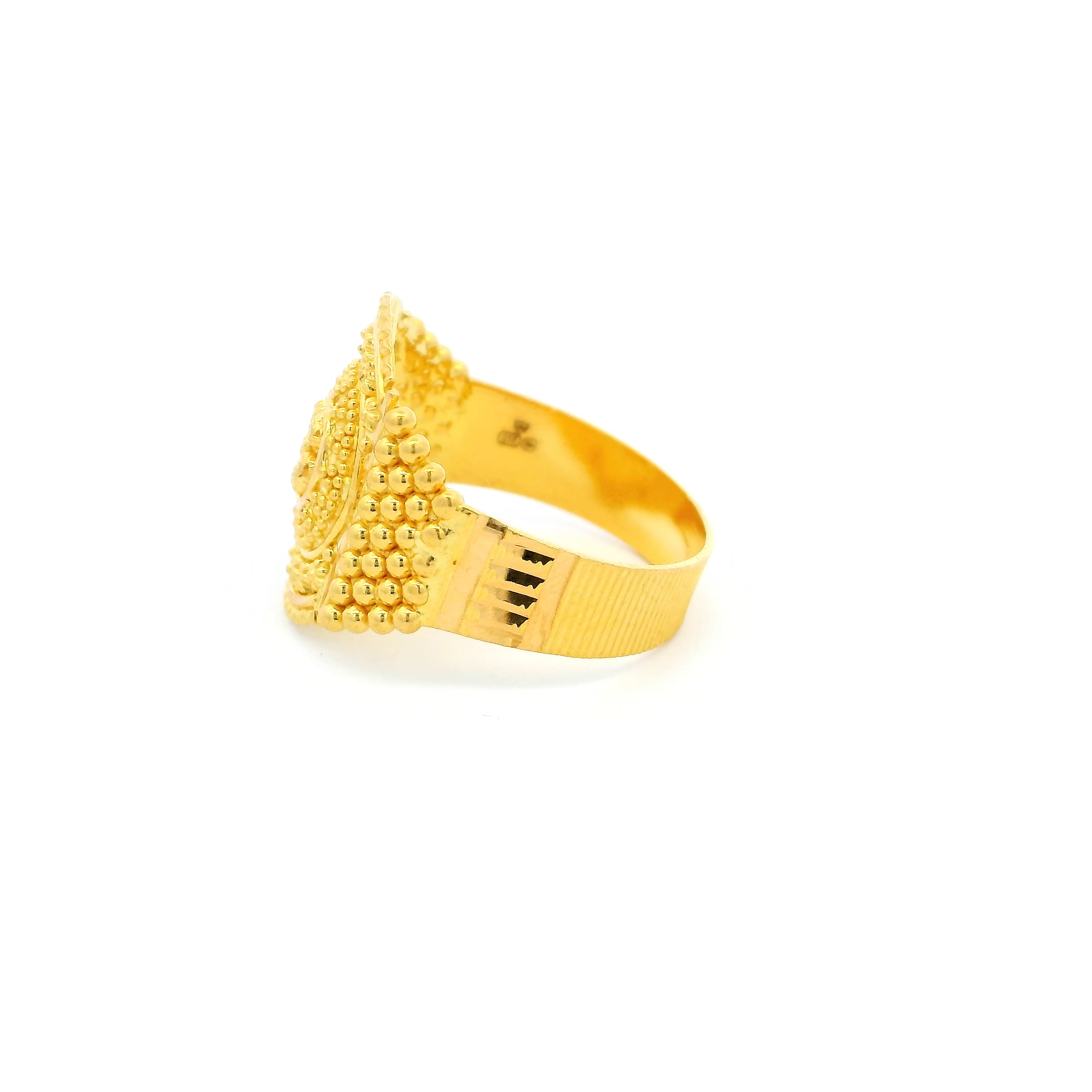 22ct Yellow Gold Ladies Ring with Intricate Filigree Design | Size M