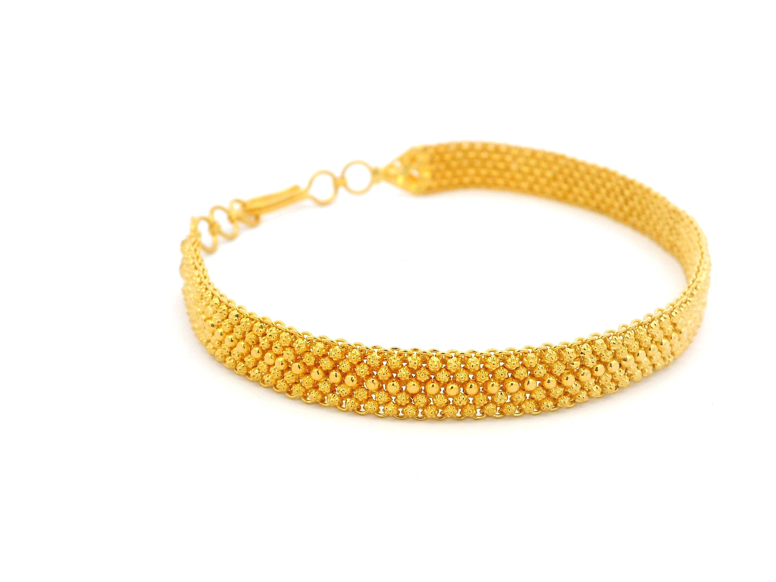 22ct Yellow Gold Flat Bracelet with Filigree Work Design – Classic and Elegant Gold Jewellery