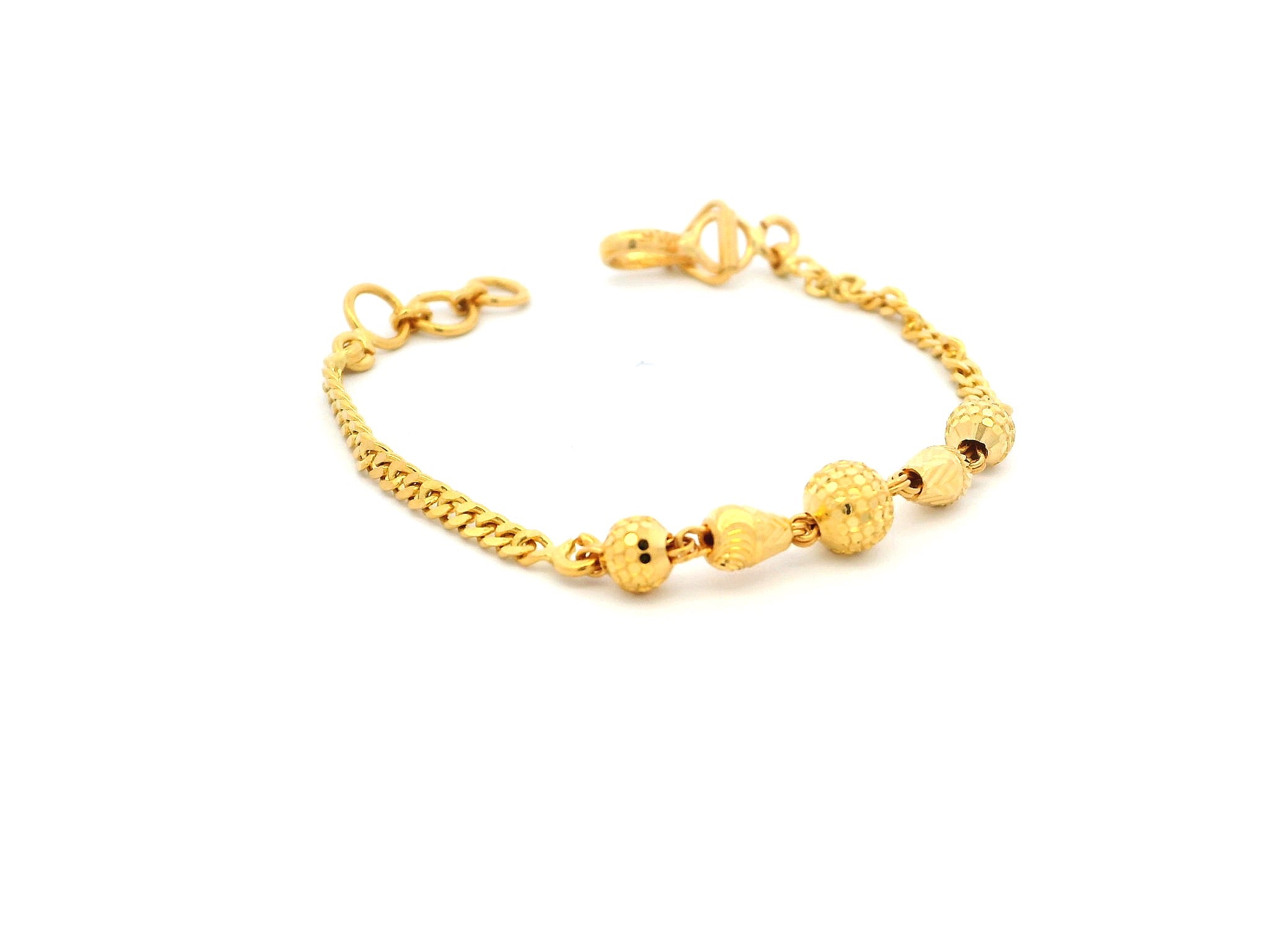 22ct Yellow Gold Children's Bracelet with Diamond-Cut Beads & 'U' Hook Clip Clasp – Secure and Stylish