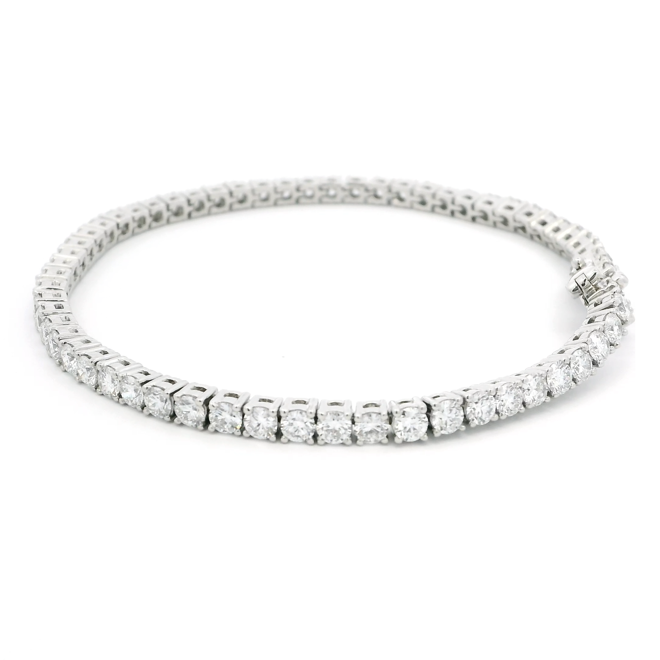 Platinum Laboratory-Grown Diamond Tennis Bracelet with Tongue & Lip Clasp and Figure '8' Clasp – Elegant Fine Jewellery