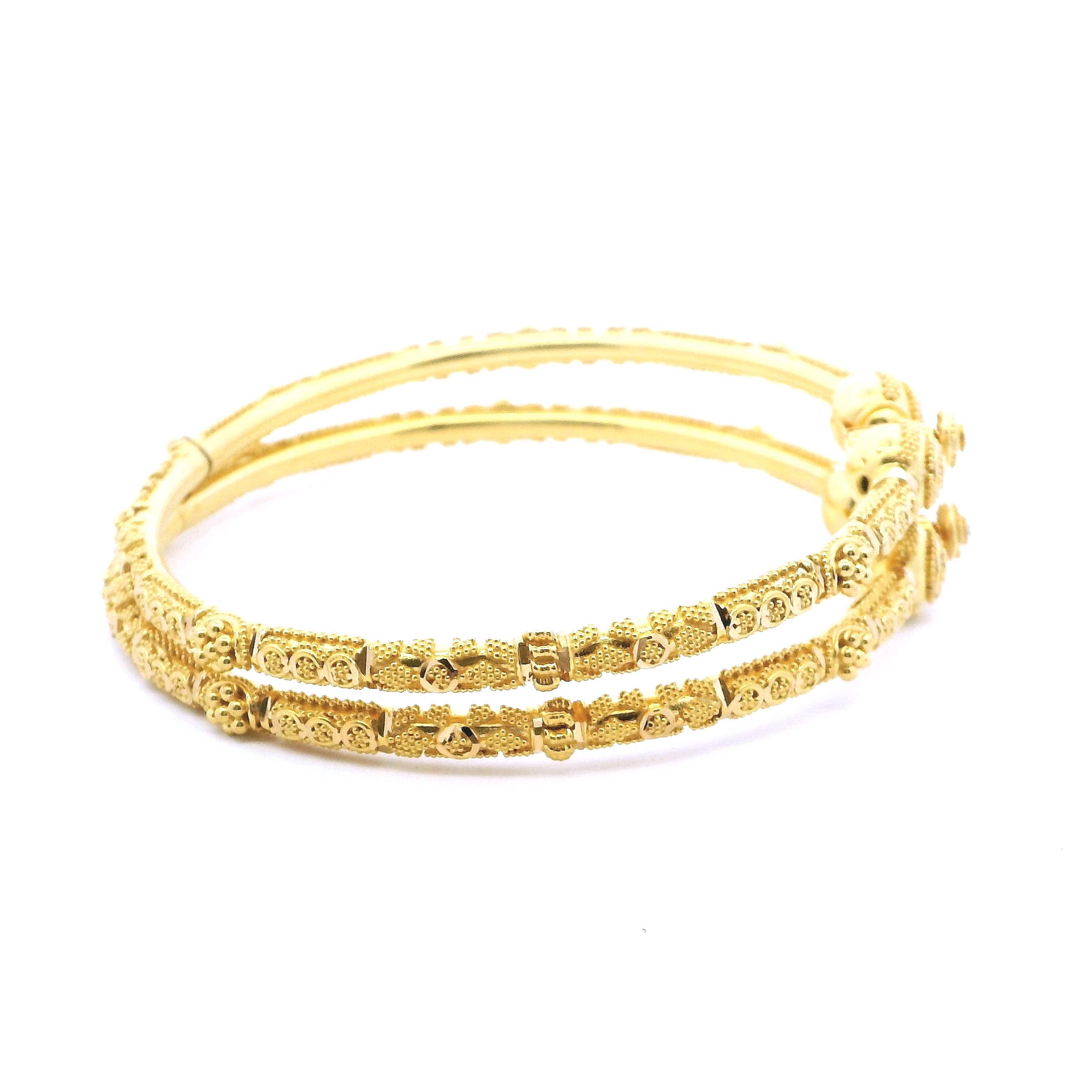 22ct Yellow Gold Ladies Filigree Work Bangle with Screw Fitting