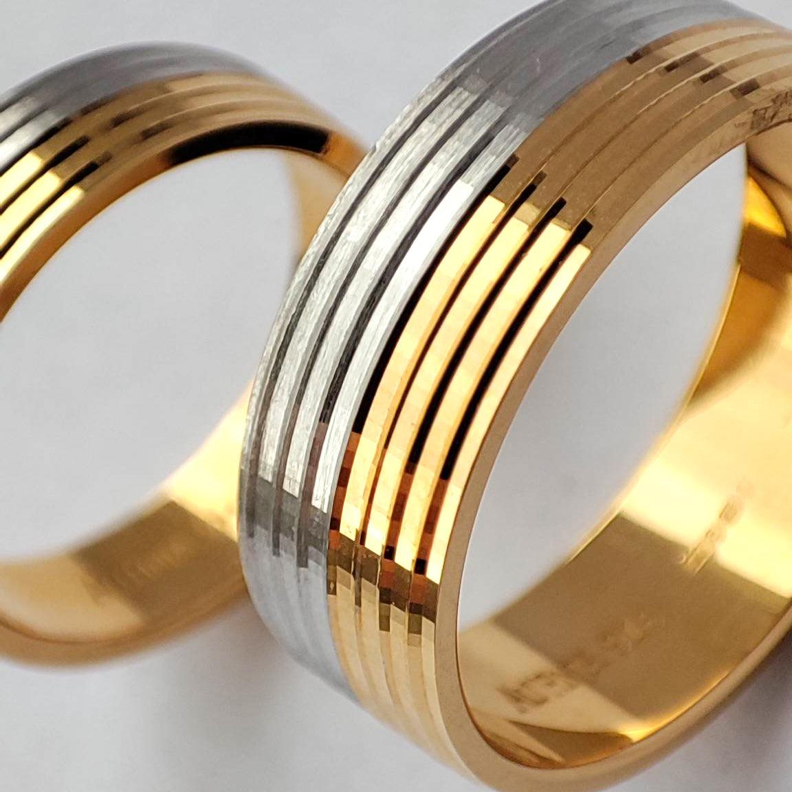 22ct Gold Wedding Band with Diamond Cut and Rhodium Finish LR GR 8221